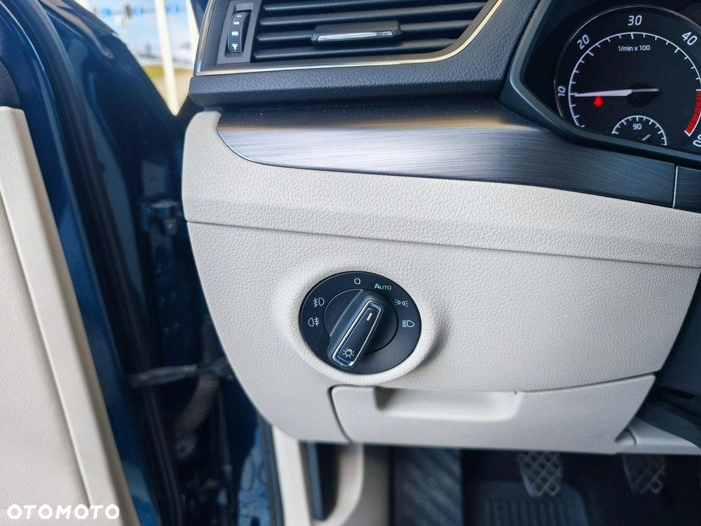 Skoda Superb 2.0 TDI Style - 20