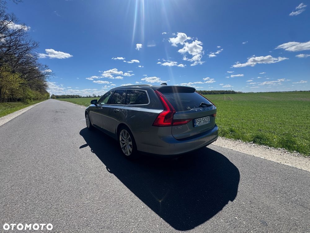 Volvo V90 T5 Momentum - 5