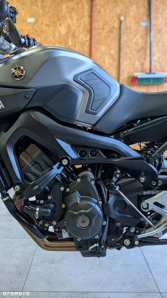 Yamaha MT - 7