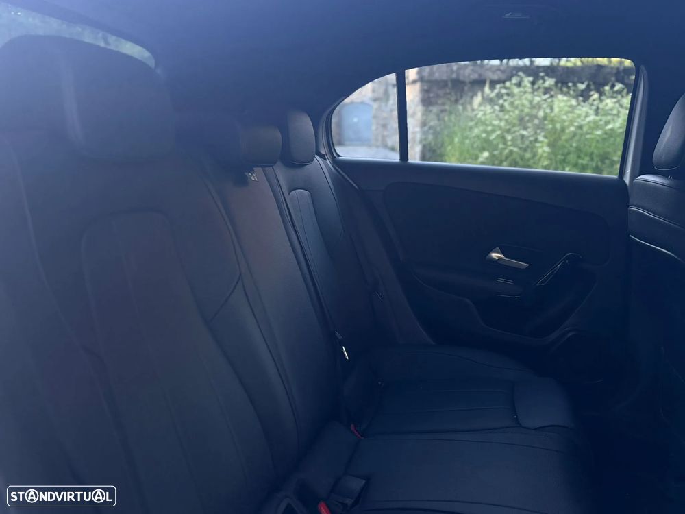 Mercedes-Benz A 180 d 7G-DCT AMG Line - 40