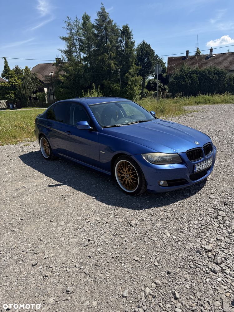 BMW Seria 3 320i - 3