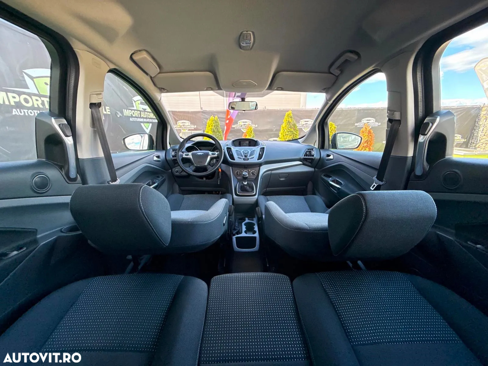 Ford Grand C-Max 1.6 TDCi Ambiente - 8