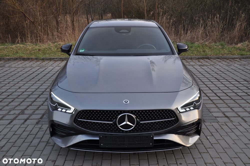 Mercedes-Benz CLA - 1