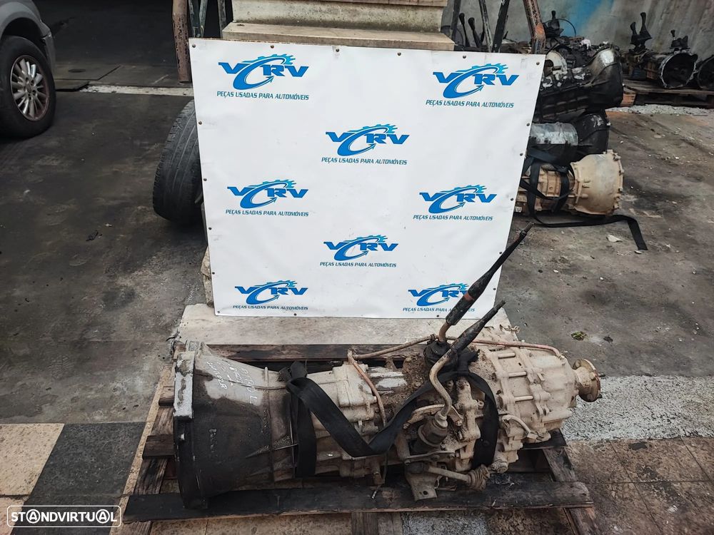 Caixa de Velocidades Nissan Patrol 2.8D RD28 - 1