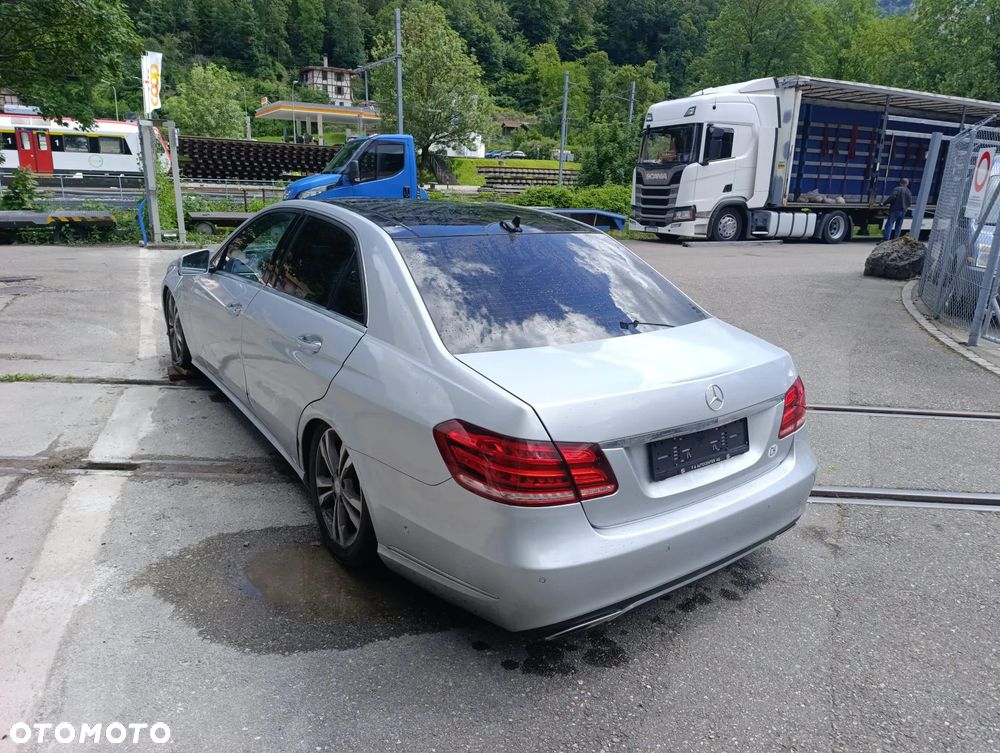 Mercedes-Benz Klasa E 400 4-Matic Elegance - 5