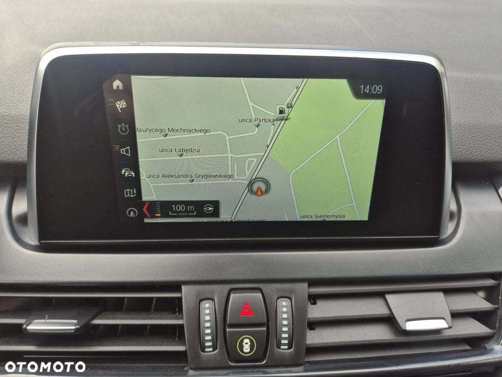 BMW Seria 2 218d Advantage - 17