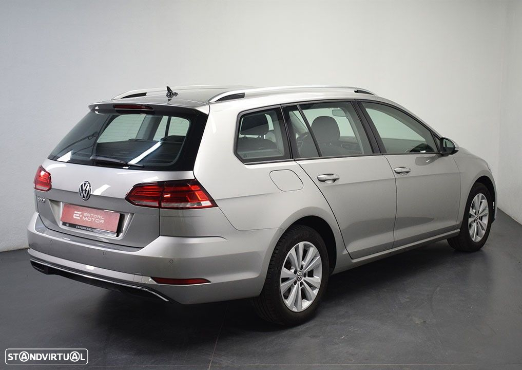 VW Golf Variant 1.6 TDi Confortline - 3