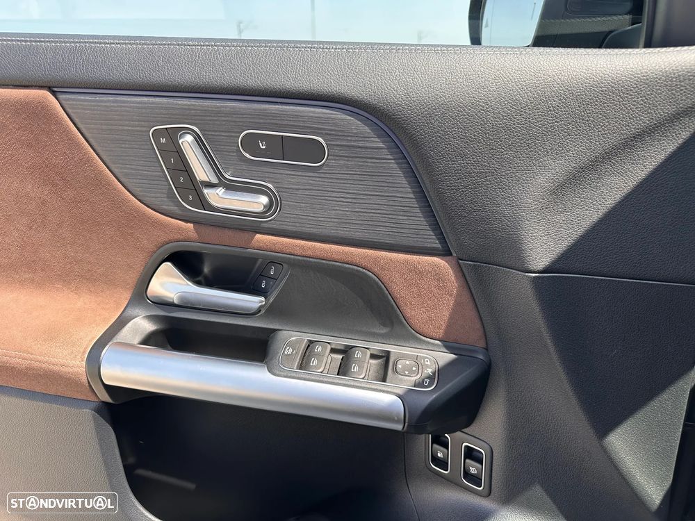 Mercedes-Benz GLA 250 e 8G-DCT AMG Line - 31
