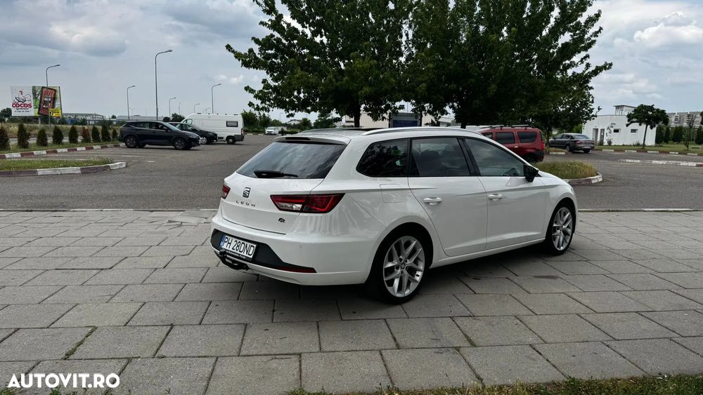 Seat Leon 2.0 TDI DPF FR Black Matt Edition - 11