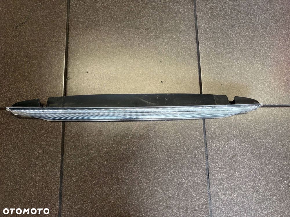 TRZECIE ŚWIATŁO STOP PORSCHE BOXSTER 987 98763105001