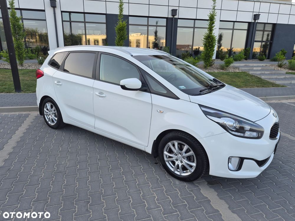 Kia Carens 1.6 GDI M EU6 - 7
