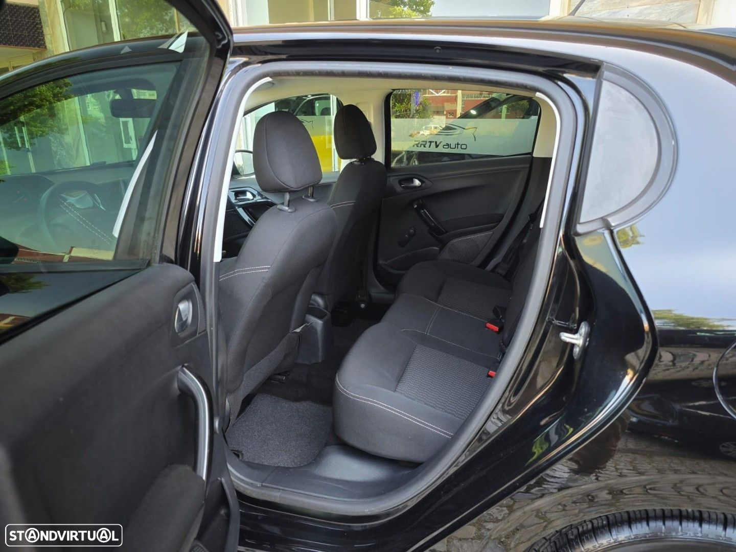 Peugeot 208 1.6 BlueHDi Active - 20