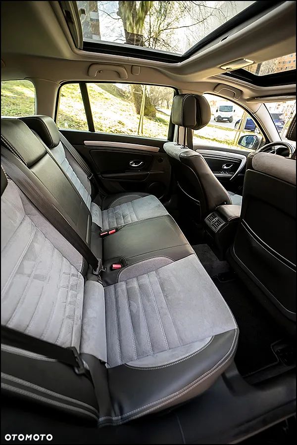 Renault Laguna - 8