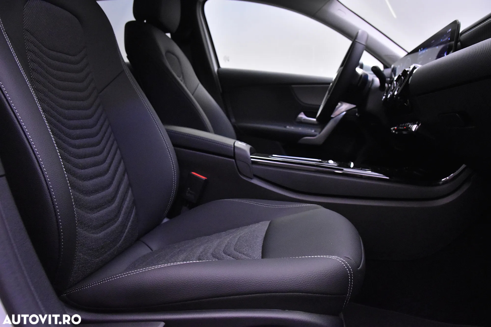 Mercedes-Benz A 180 d 8G-DCT Advanced Progressive - 12
