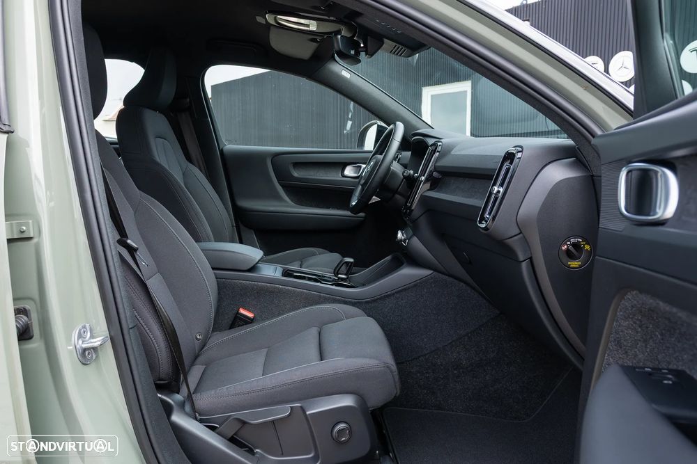 Volvo XC 40 Recharge Plus - 14