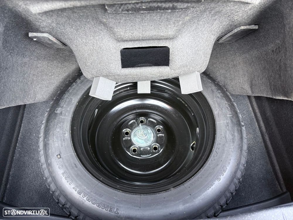 Honda Civic 1.4 i-VTEC Sport - 24