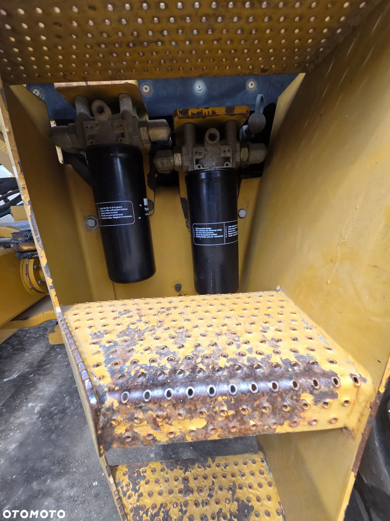 Caterpillar CAT 663 E - 9