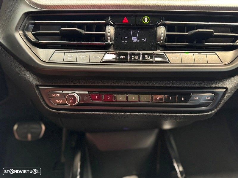 BMW 118 d Pack Desportivo M - 49