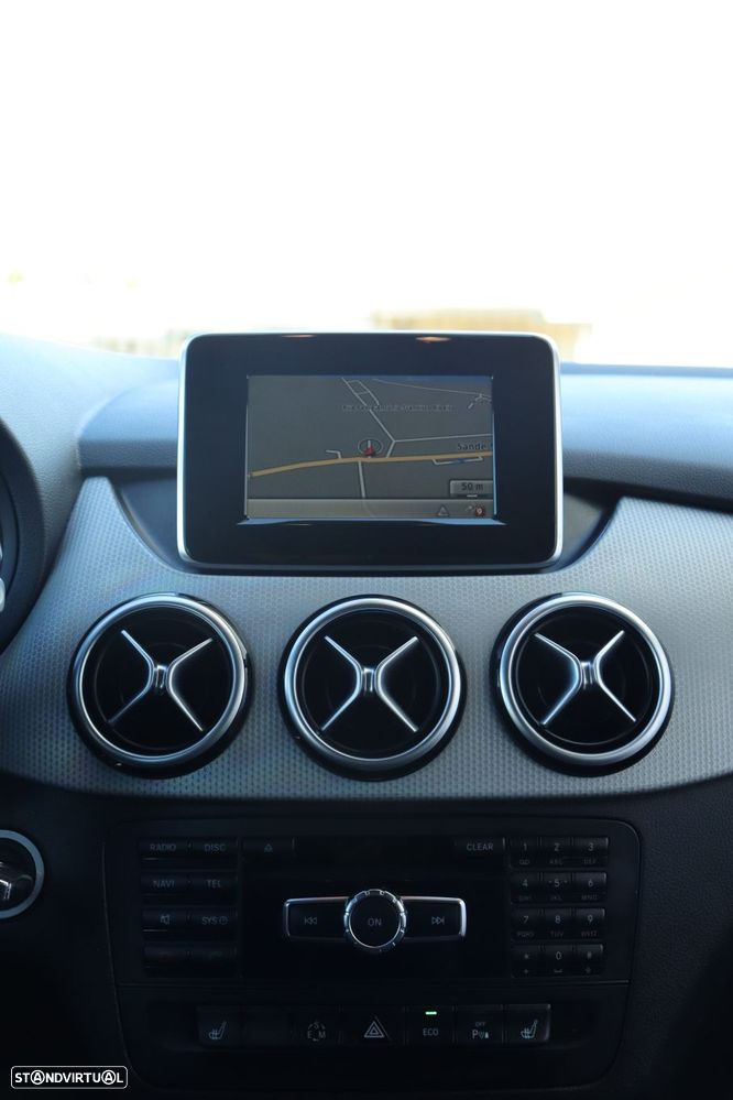 Mercedes-Benz B 200 - 8