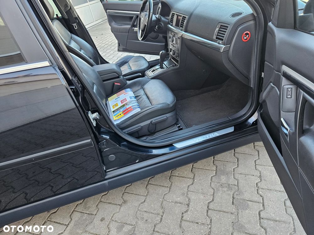 Opel Vectra 1.9 CDTI DPF Automatik Cosmo Plus - 19