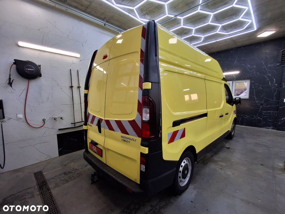 Renault Trafic 2016 Rok Wersja Lift Wysoki Długi L2H2 Klimatyzacja Drzwi Przesuwane Po Obu Stronach Hak Służba Drogowa - 2