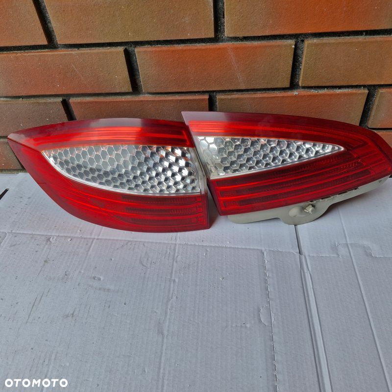 FORD MONDEO MK4 KOMBI LAMPA LEWA TYLNA LEWY TYŁ KOMPLETNA EUROPA - 1