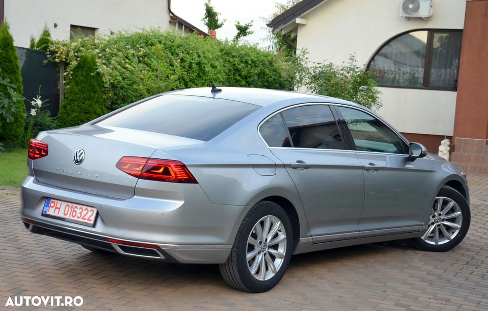 Volkswagen Passat - 8