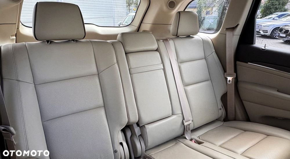 Jeep Grand Cherokee - 33