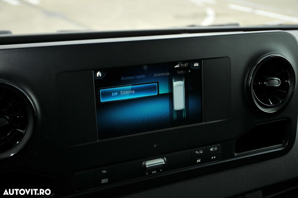 Mercedes-Benz Sprinter - 17