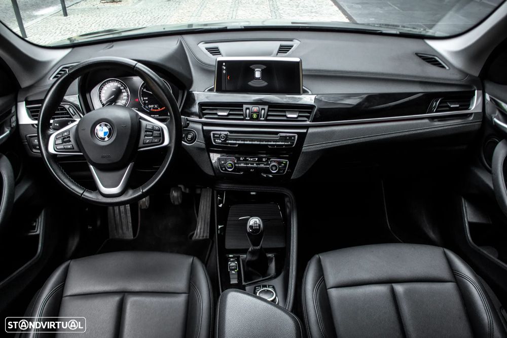 BMW X1 16 d sDrive xLine - 37