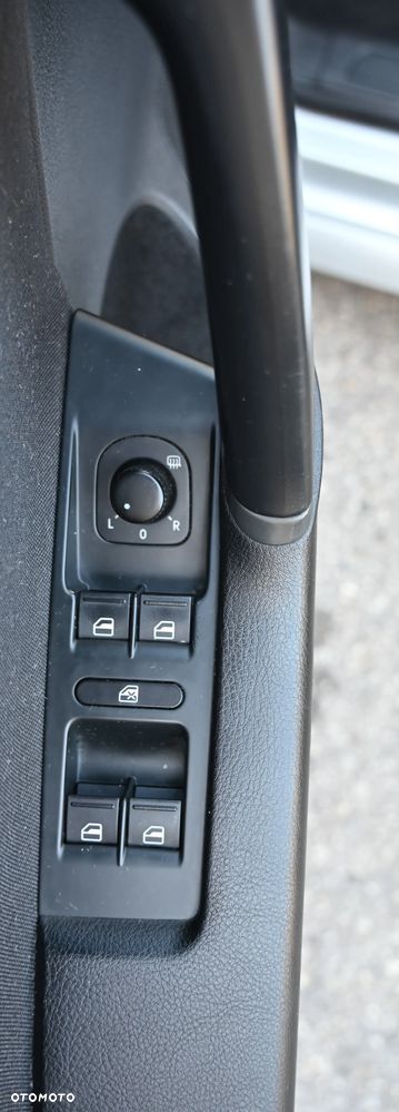 Volkswagen Passat - 30