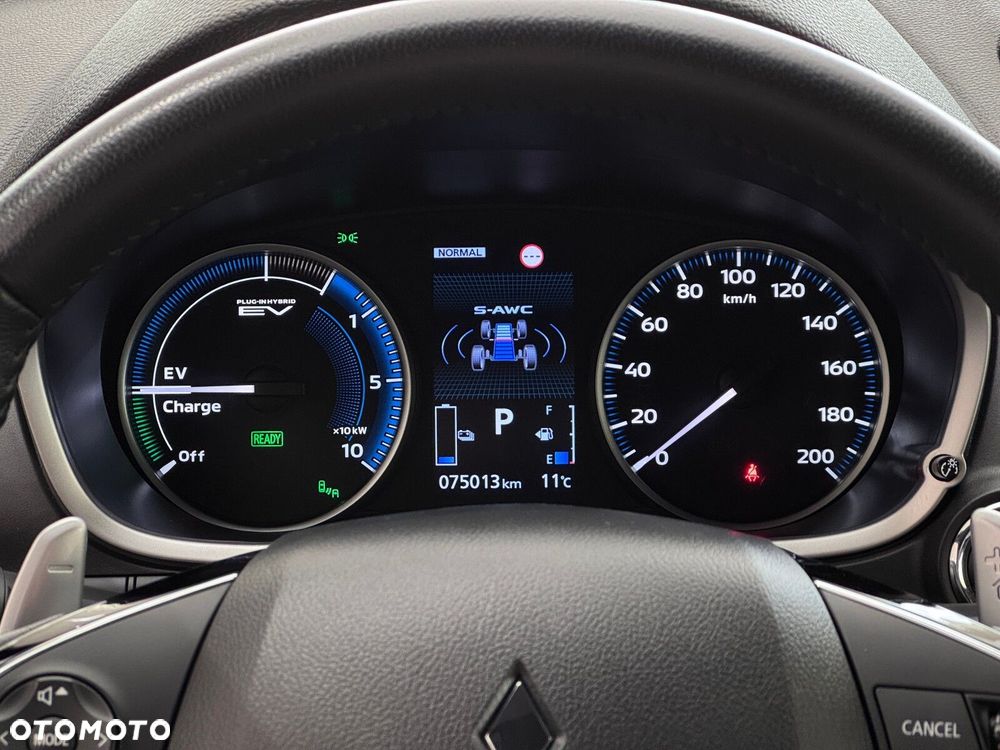 Mitsubishi Eclipse Cross - 17