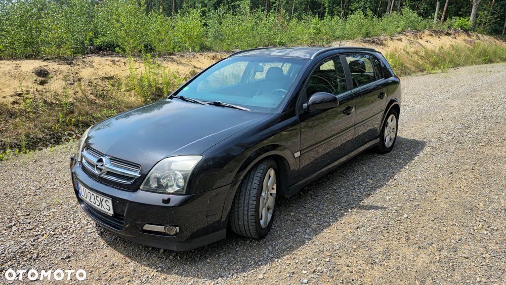 Opel Signum 2.0 T - 1