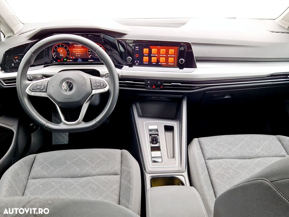 Volkswagen Golf 1.5 eTSI ACT DSG MHEV Life - 13