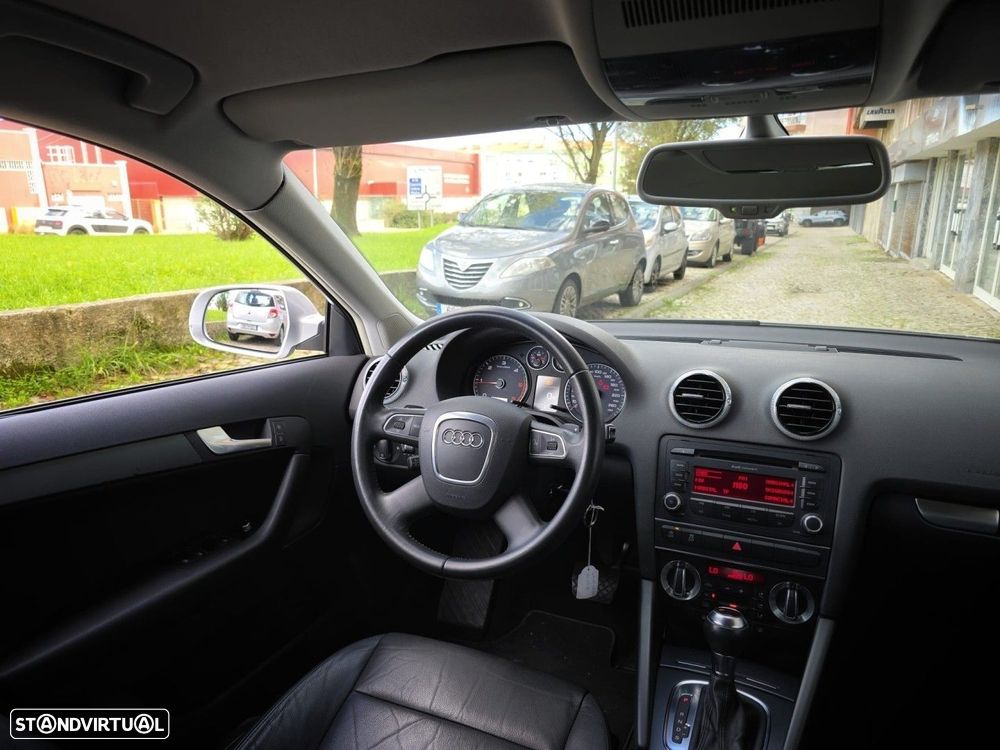 Audi A3 Sportback 1.6 TDI Attraction S-Tronic - 15