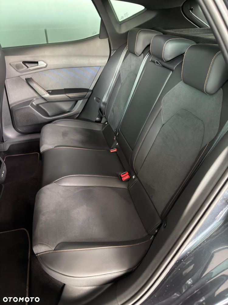 Cupra Formentor 1.5 eTSI mHEV DSG - 12