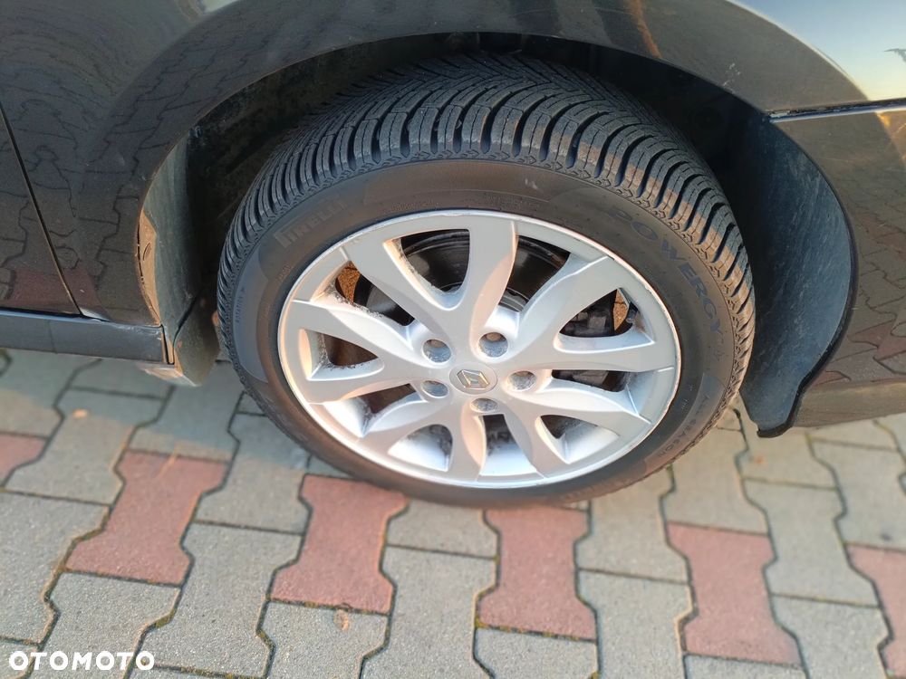 Renault Laguna 2.0 DCi Confort Expression - 26