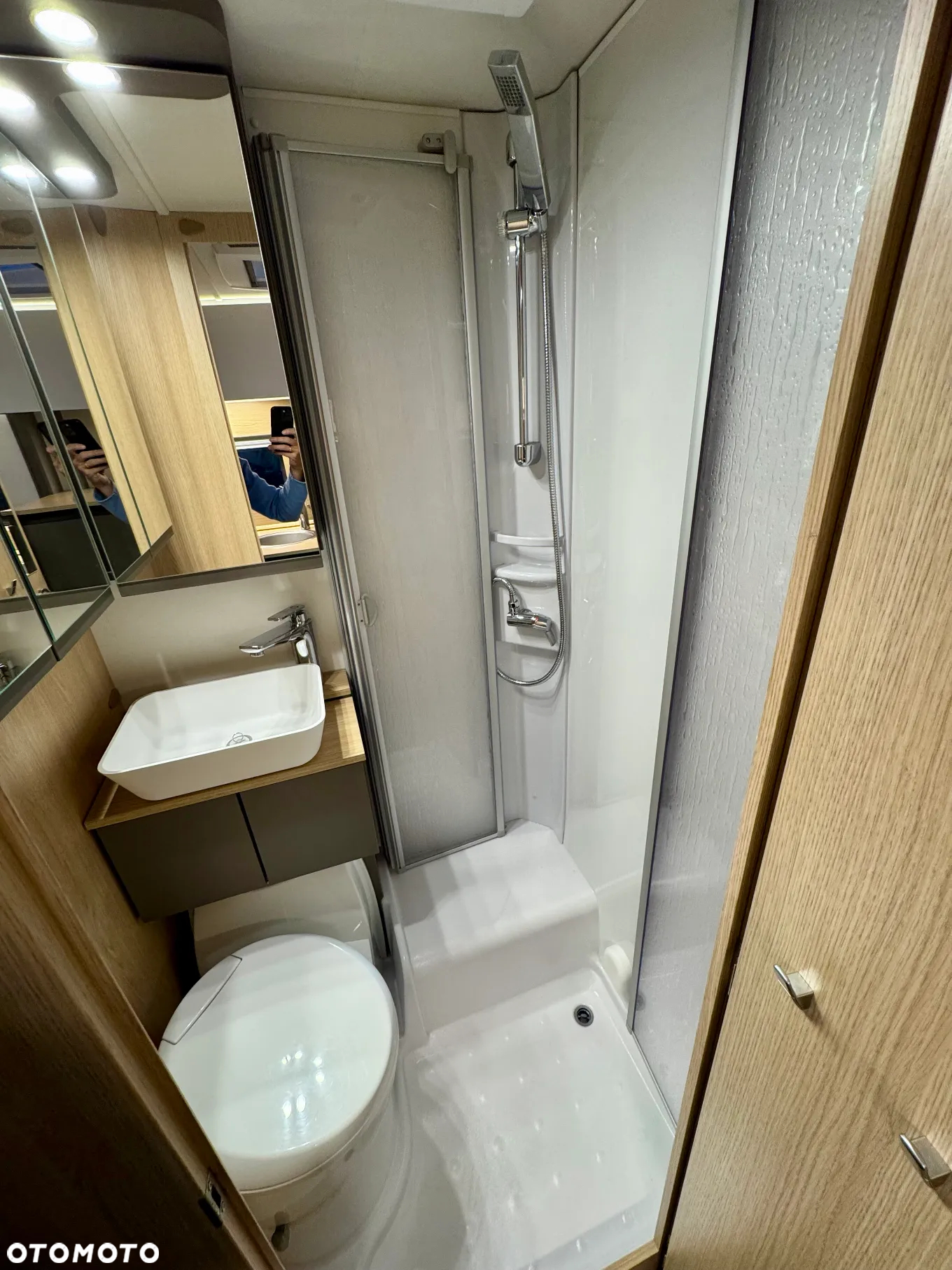 LMC Hymer H664 2023 Jak NOWY piękny kamper półintegra 4os bdb dopos. FV23% - 30