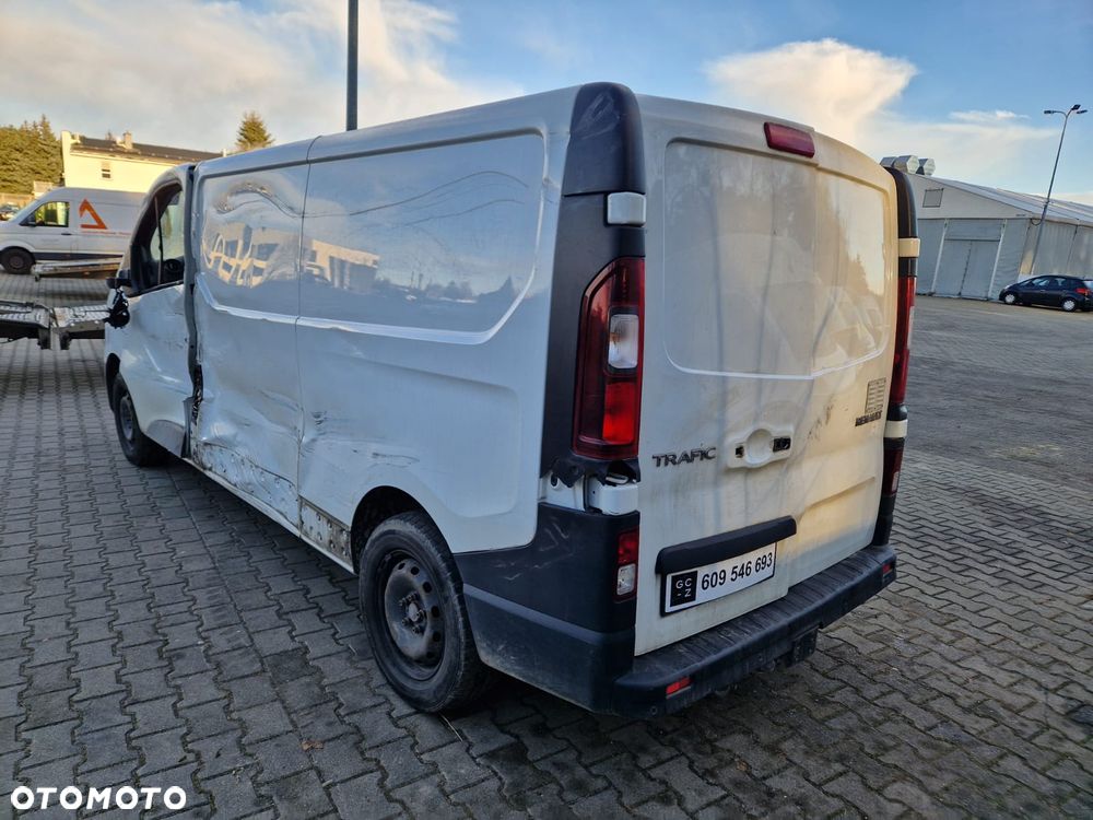 Renault Trafic - 6