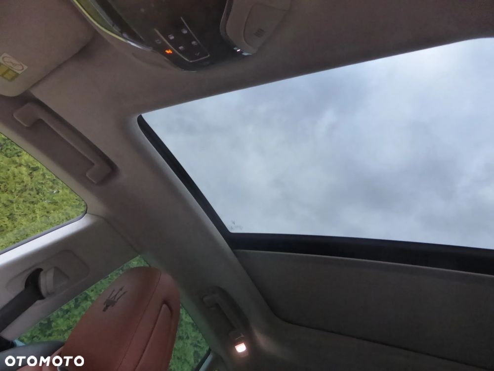 Maserati Levante S Q4 GranLusso - 13