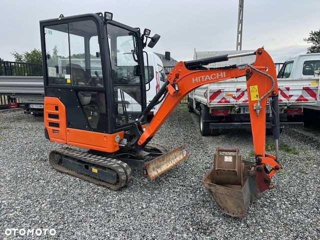 Hitachi ZX-19 - 1