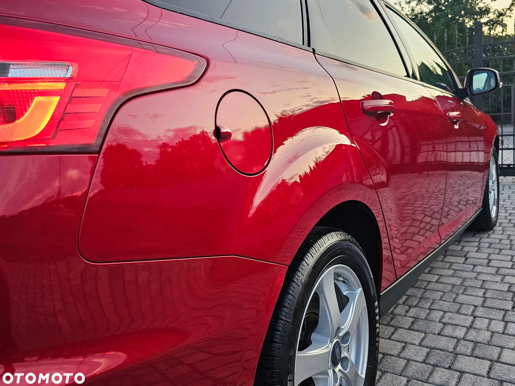 Ford Focus Turnier 1.0 EcoBoost Start-Stopp-System ACTIVE X - 34