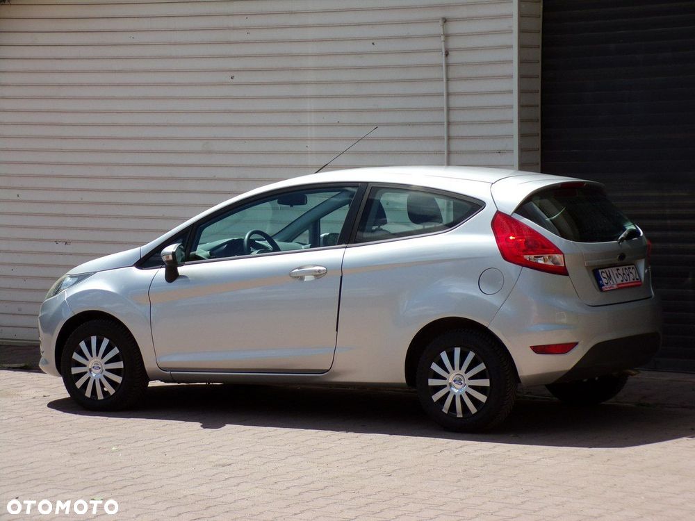 Ford Fiesta - 15