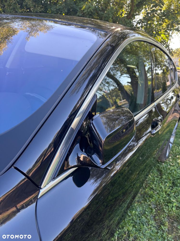 BMW Seria 5 530d xDrive - 35
