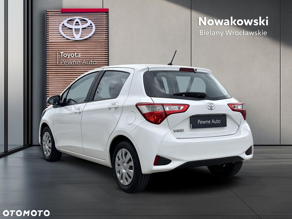 Toyota Yaris 1.5 Active - 2