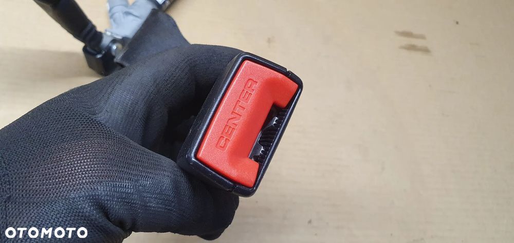 Zapinka napinacz pasa zapinki tył tylna nabój BMW 3 E91 6983008 - 3