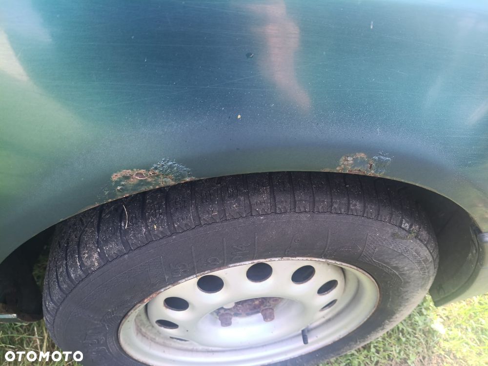 Volkswagen Golf - 4