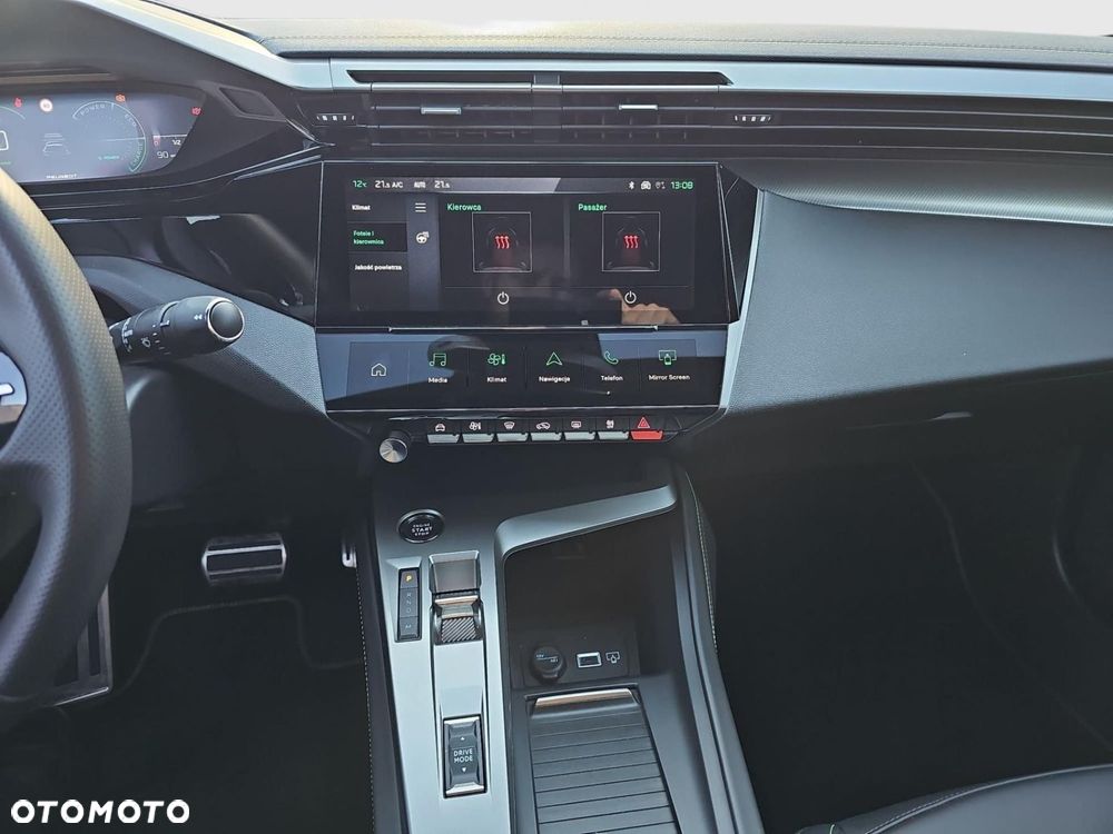 Peugeot 408 - 19