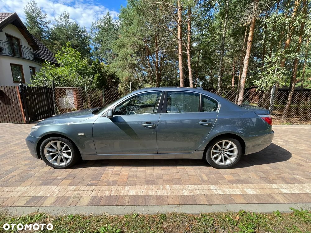 BMW Seria 5 2009 photo 3