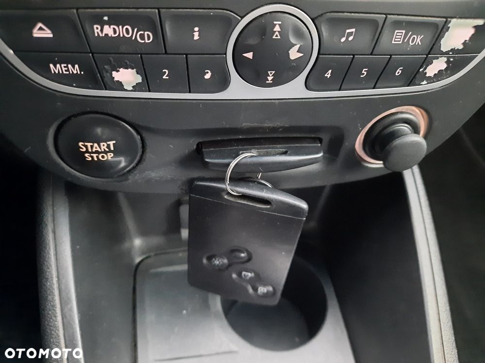 Renault Fluence - 30
